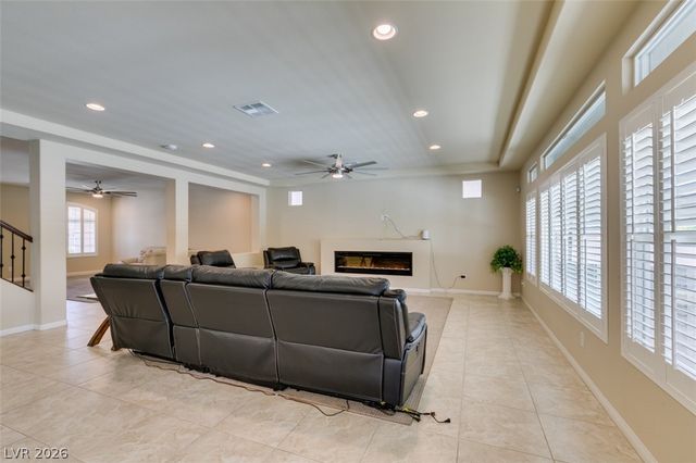 9766 Cadence Creek Court, Las Vegas, NV 89141