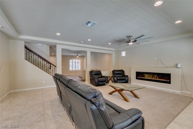 9766 Cadence Creek Court, Las Vegas, NV 89141