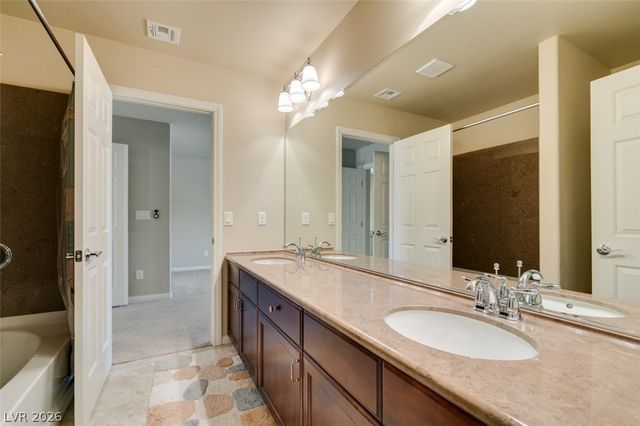 9766 Cadence Creek Court, Las Vegas, NV 89141