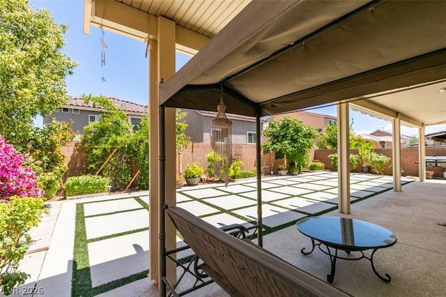9766 Cadence Creek Court, Las Vegas, NV 89141