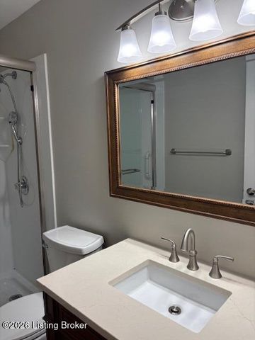 4815 Red Dawn Dr, Louisville, KY 40216