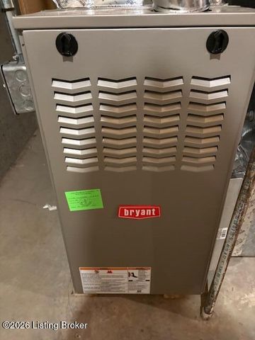 4815 Red Dawn Dr, Louisville, KY 40216