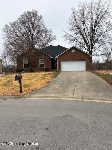 4815 Red Dawn Dr, Louisville, KY 40216