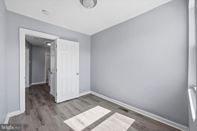 5439 WINDSOR ST, Philadelphia, PA 19143