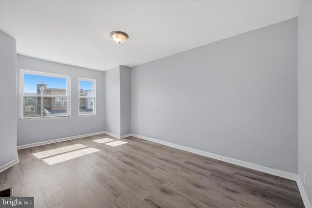 5439 WINDSOR ST, Philadelphia, PA 19143