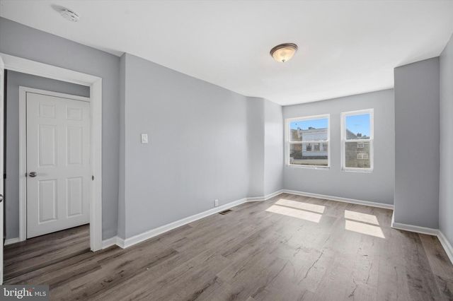 5439 WINDSOR ST, Philadelphia, PA 19143