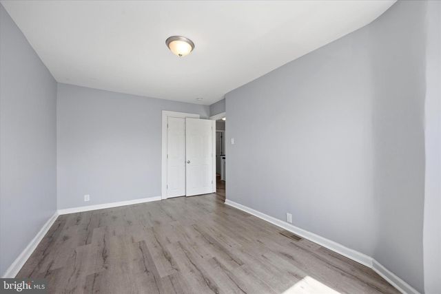 5439 WINDSOR ST, Philadelphia, PA 19143