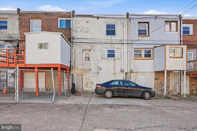 5439 WINDSOR ST, Philadelphia, PA 19143