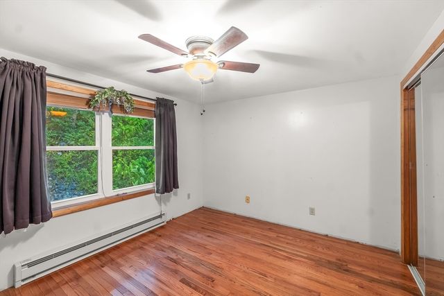 29-A Chilmark St, Worcester, MA 01604