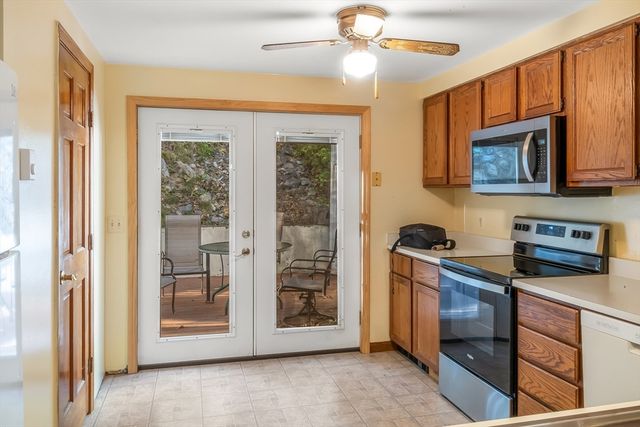 29-A Chilmark St, Worcester, MA 01604