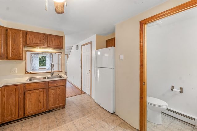 29-A Chilmark St, Worcester, MA 01604