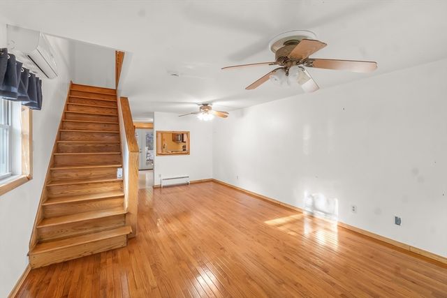 29-A Chilmark St, Worcester, MA 01604