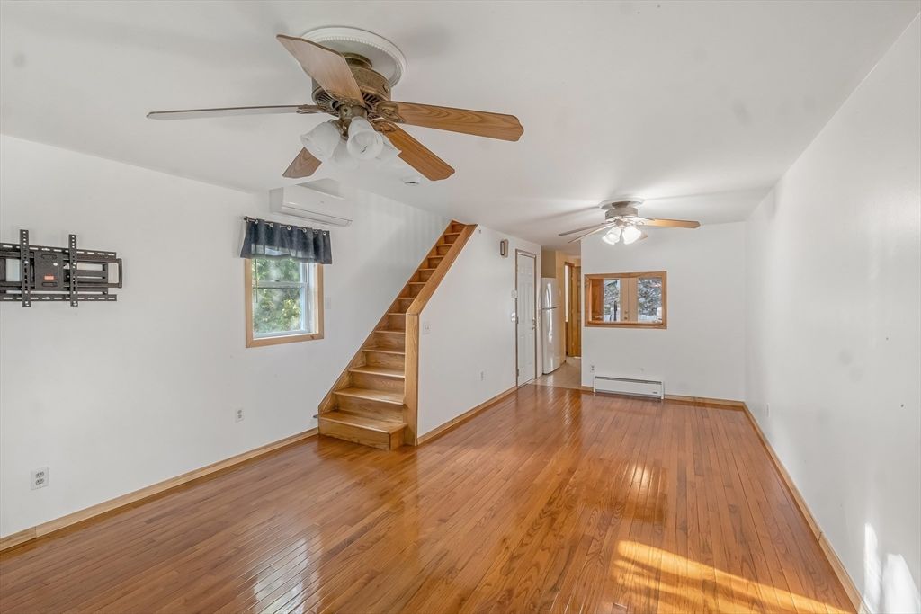 29-A Chilmark St, Worcester, MA 01604
