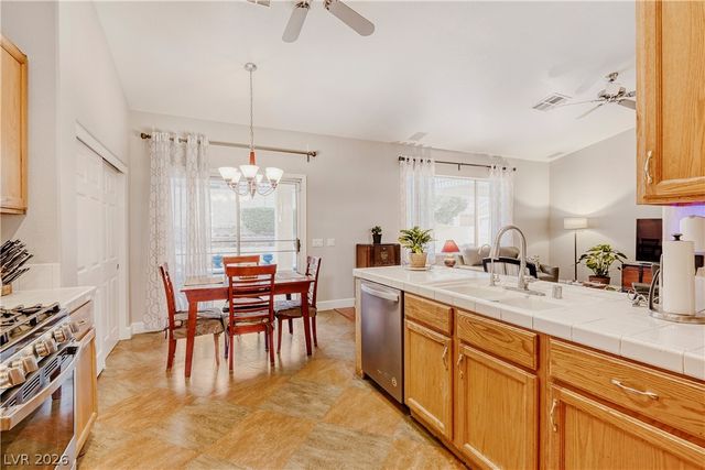 1995 Songbird Court, Henderson, NV 89012