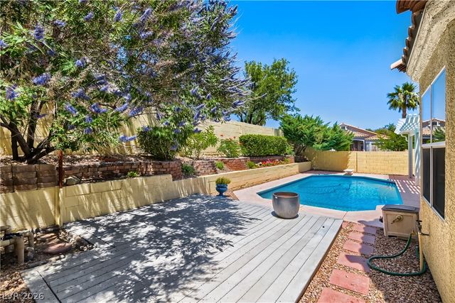 1995 Songbird Court, Henderson, NV 89012