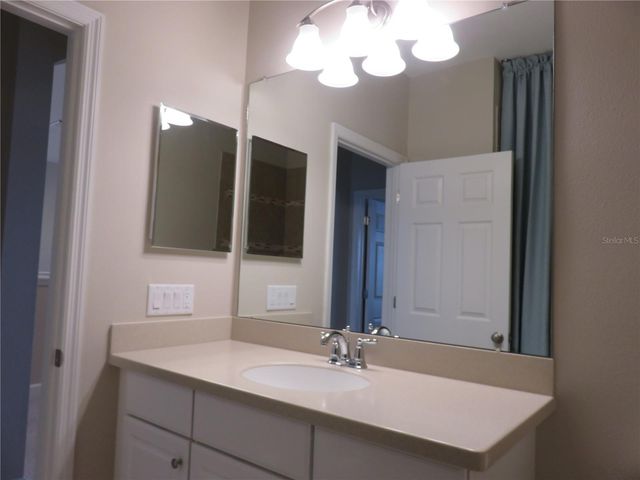 11601 MAPLE PALM WAY, Tampa, FL 33626