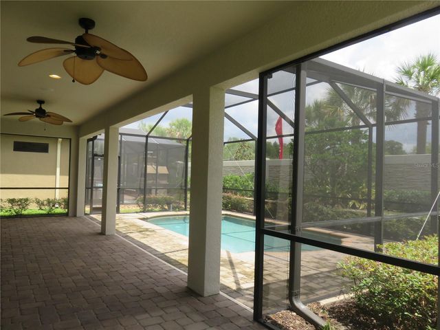11601 MAPLE PALM WAY, Tampa, FL 33626