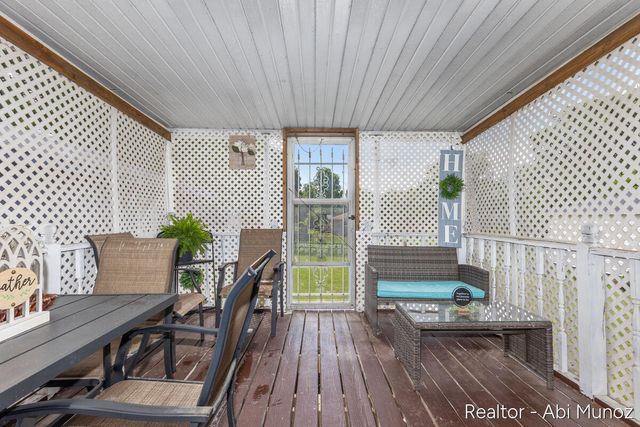 3547 Collingwood Avenue, Wyoming, MI 49519