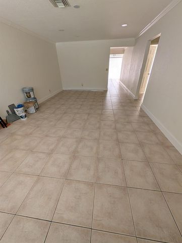 4626 Arthur Street, Palm Beach Gardens, FL 33418