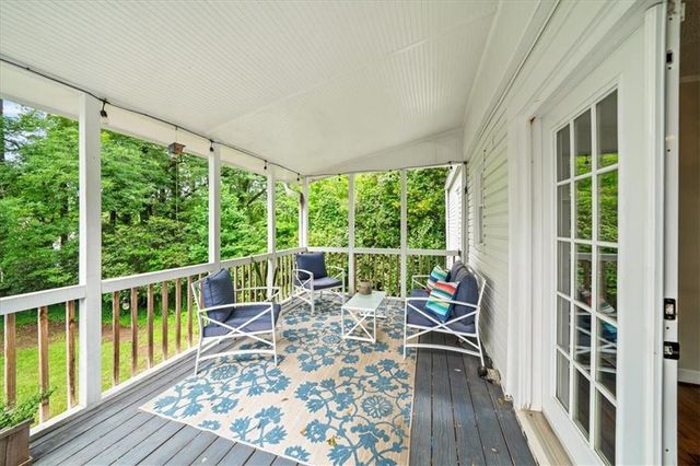 1923 Dresden Drive NE, Brookhaven, GA 30319