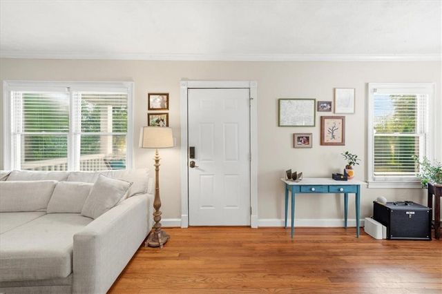 1923 Dresden Drive NE, Brookhaven, GA 30319