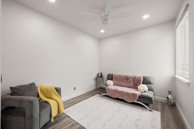 2372 Donner Pass Avenue, Sacramento, CA 95835