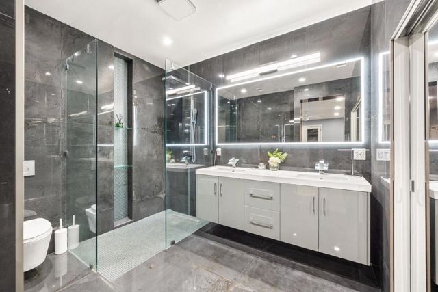 2372 Donner Pass Avenue, Sacramento, CA 95835