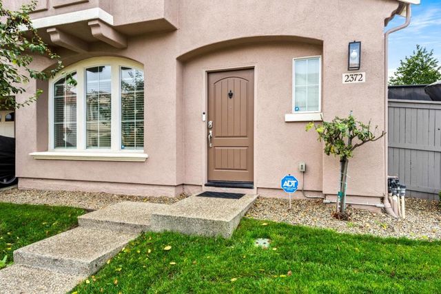 2372 Donner Pass Avenue, Sacramento, CA 95835