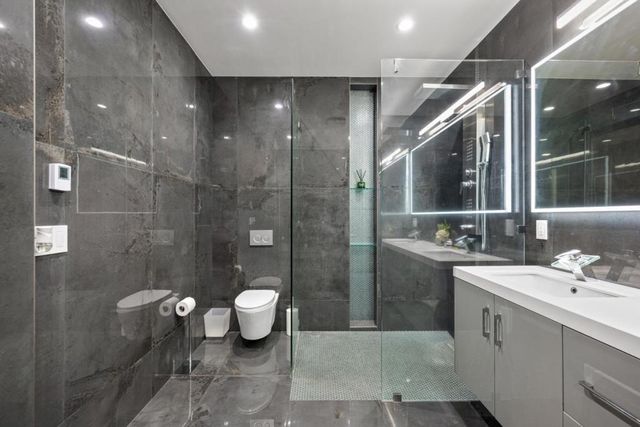 2372 Donner Pass Avenue, Sacramento, CA 95835