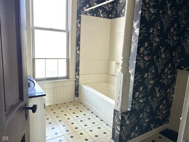 216 S State Street, North Vernon, IN 47265