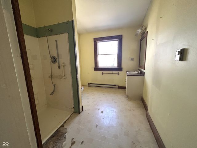 216 S State Street, North Vernon, IN 47265