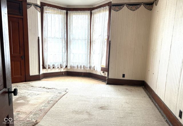 216 S State Street, North Vernon, IN 47265