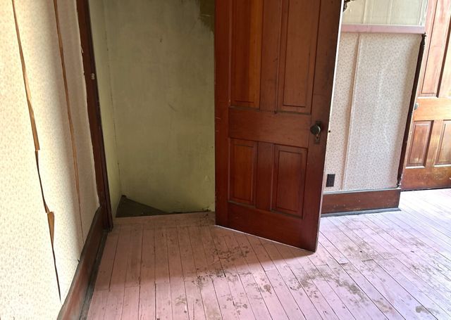 216 S State Street, North Vernon, IN 47265