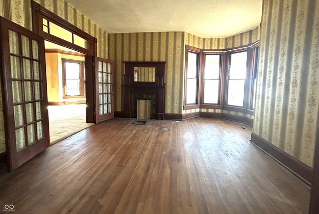 216 S State Street, North Vernon, IN 47265