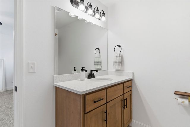 5905 NW Grant Street, Bentonville, AR 72713