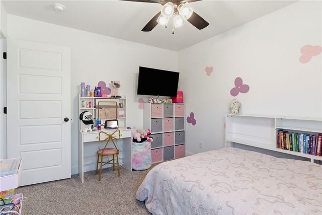 5905 NW Grant Street, Bentonville, AR 72713