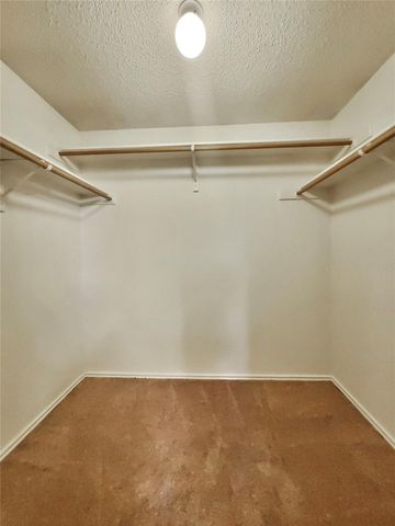 16715 Tomcat DR, Round Rock, TX 78681