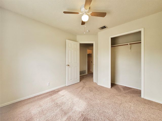 16715 Tomcat DR, Round Rock, TX 78681