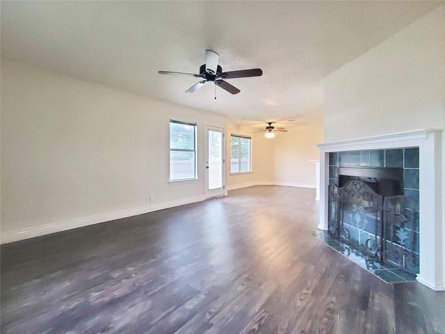 16715 Tomcat DR, Round Rock, TX 78681