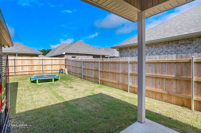 207 Norwell Lane, Bossier City, LA 71111