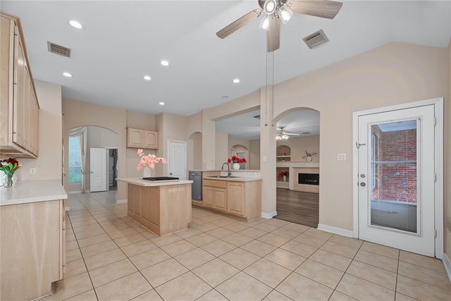 5807 Bayberry Way, Sugar Land, TX 77479