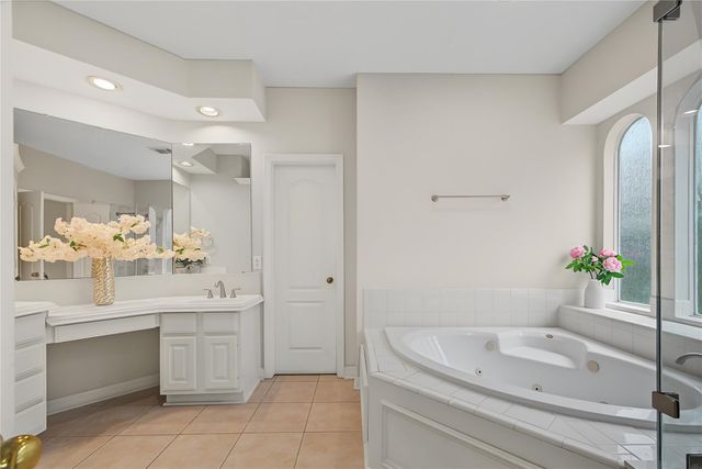 5807 Bayberry Way, Sugar Land, TX 77479