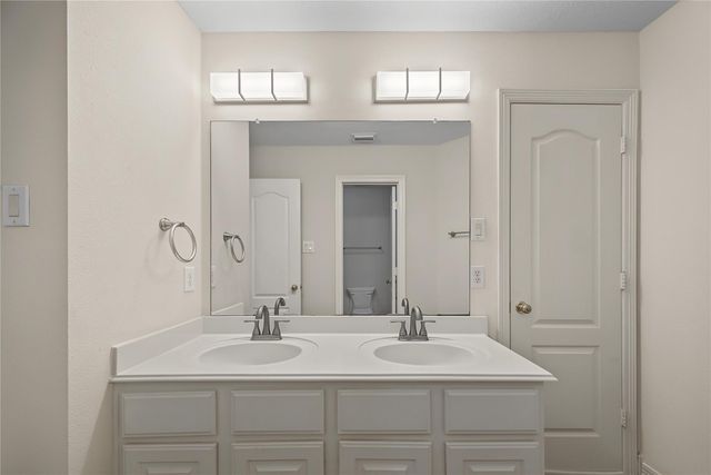 5807 Bayberry Way, Sugar Land, TX 77479