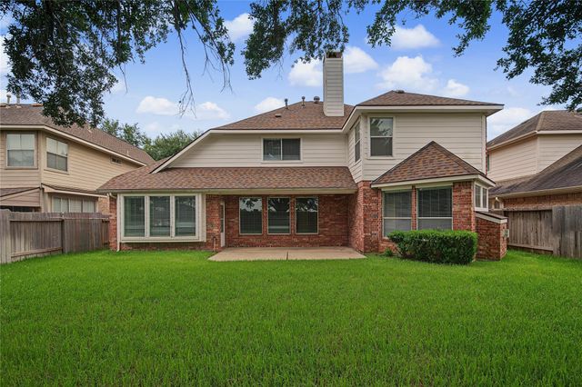 5807 Bayberry Way, Sugar Land, TX 77479