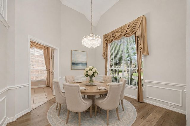 5807 Bayberry Way, Sugar Land, TX 77479