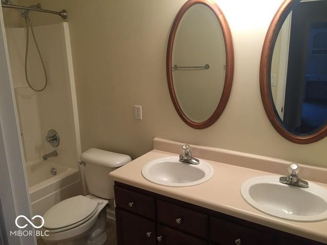 10911 Secretariat Drive, Indianapolis, IN 46234