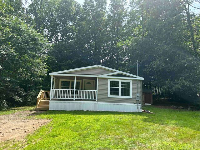 12 Route 236 Road, Berwick, ME 03901