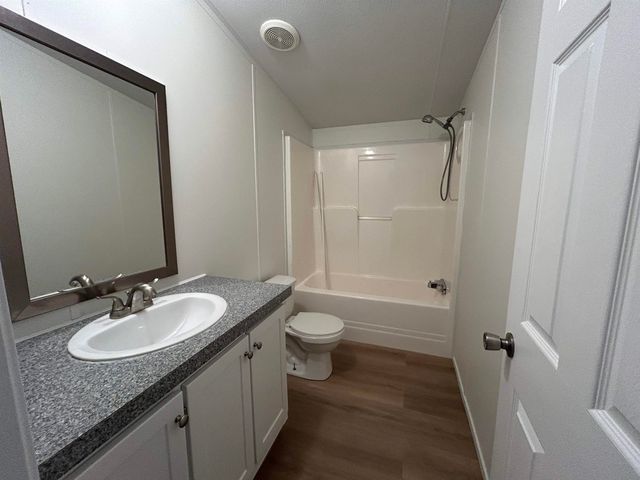 12 Route 236 Road, Berwick, ME 03901