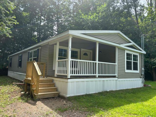 12 Route 236 Road, Berwick, ME 03901
