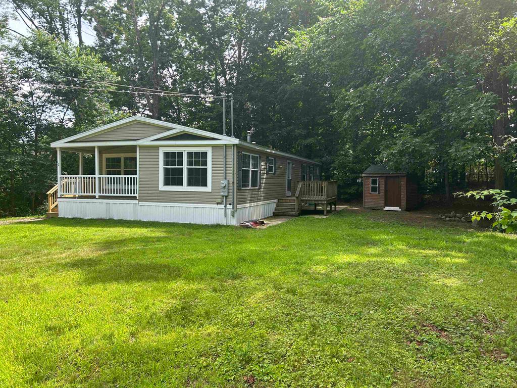 12 Route 236 Road, Berwick, ME 03901